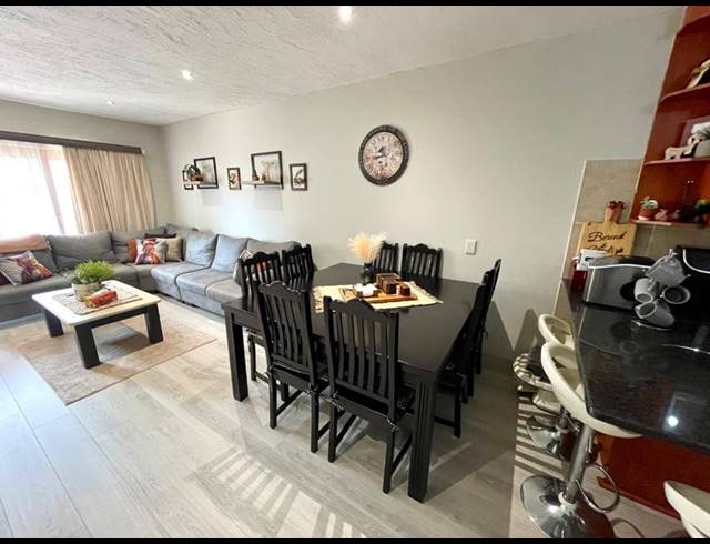 2 BEDROOM APARTMENT FOR SALE IN SUGAR BUSH ESTATE